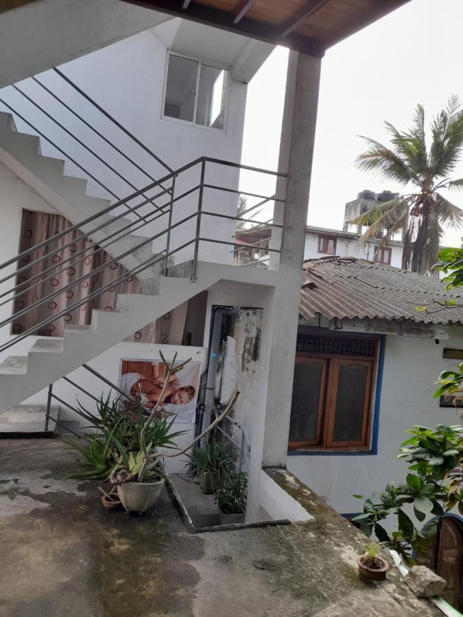 Hotel Remember Hikkaduwa Ngoại thất bức ảnh